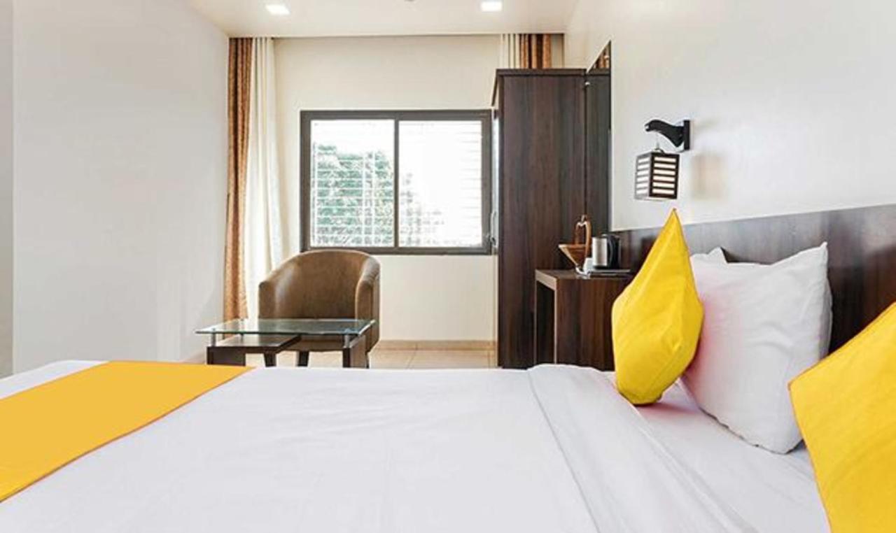 Fabhotel Karishma Palace Supe Exterior photo